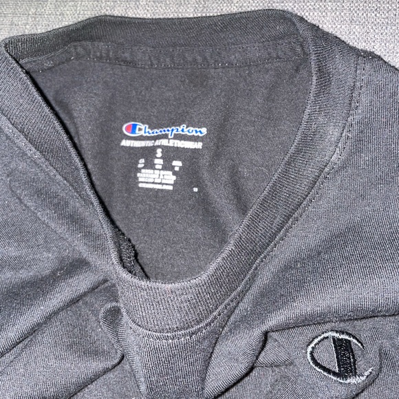 champion black t- Size small - Picture 3 of 3